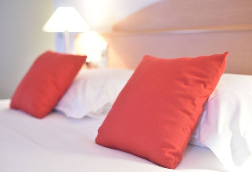 스탠다드 룸, Logis Hôtel L Orée De Chartres   Barjouville