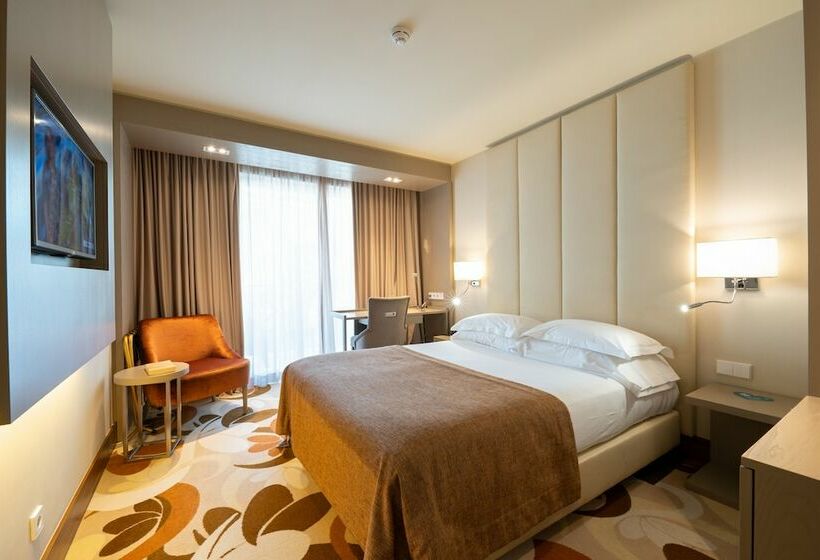 Номер Superior, Smy Lisboa