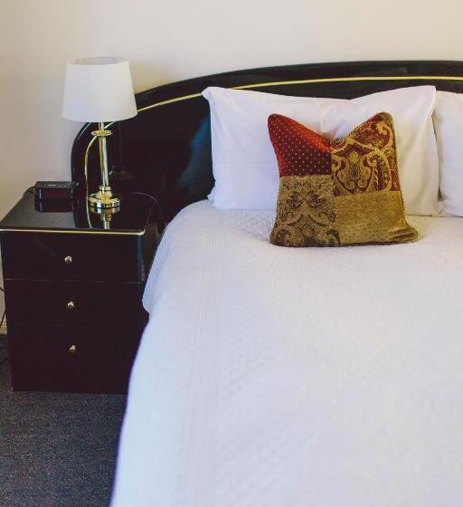 Номер Deluxe, Boulevard Motel