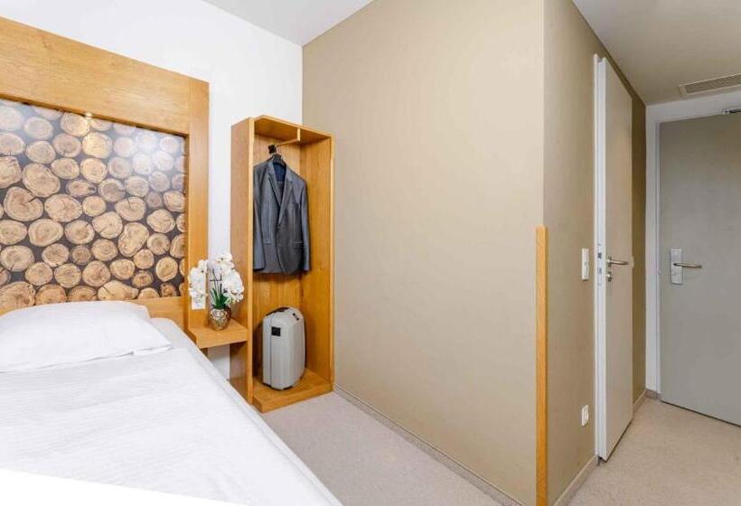 Номер Стандарт Индивидуальный, Plaza Inn Dachau   München