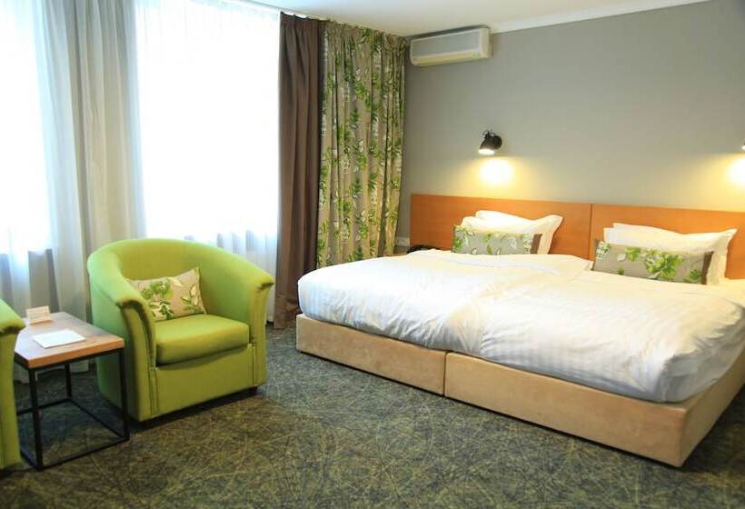 스탠다드 룸, Grand Admiral Resort & Spa