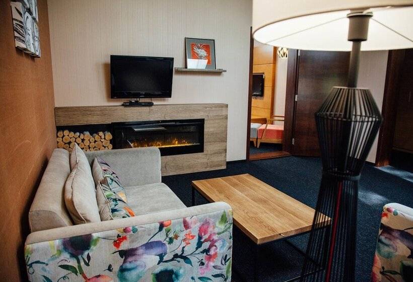 스위트, Grand Admiral Resort & Spa