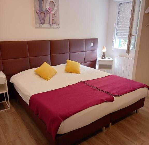 اتاق استاندارد با تخت بزرگ, Hôtel M&r