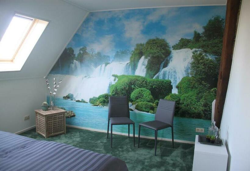 Номер Стандарт, B&b De Warren