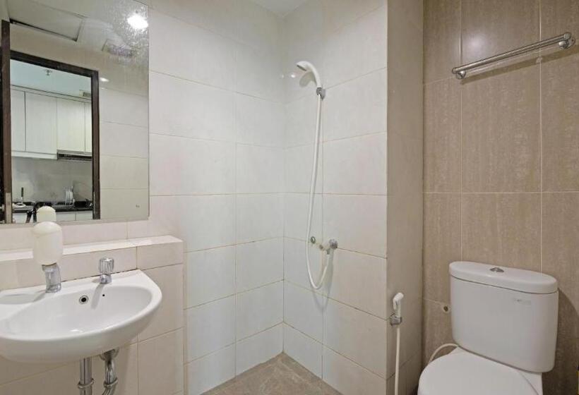 Студия Стандарт, Apartemen Grand Dhika City By Nina