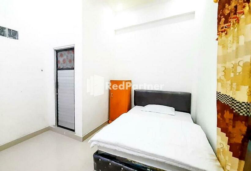 Номер Стандарт Индивидуальный, Minang Raya Guesthouse Syariah Redpartner
