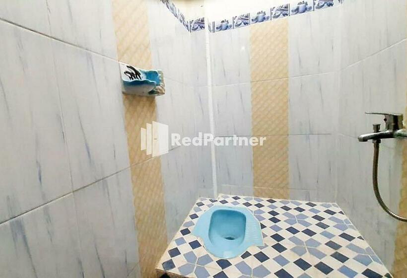 Семейный Номер, Minang Raya Guesthouse Syariah Redpartner