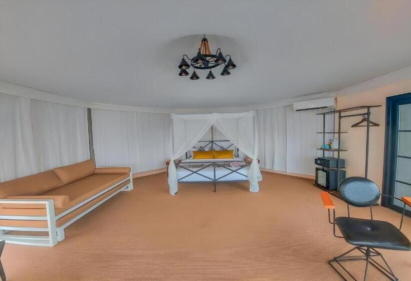 스탠다드 룸 킹사이즈 침대, Kiki Beach Resort, Batam