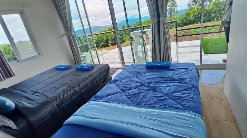Номер Стандарт Трехместный, บ้านไร่ระเบียงฟ้า น้ำหนาว แคมป์ปิ้ง