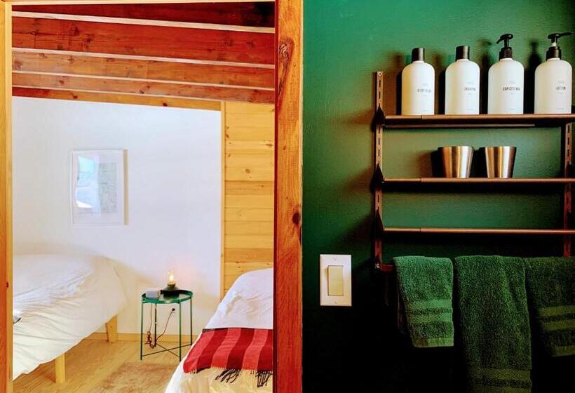 Четырехместный Номер Стандарт, The Lorca Adirondacks Motel