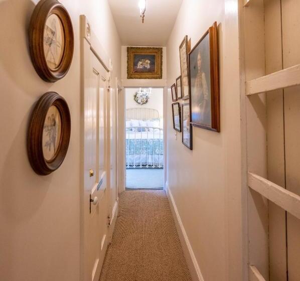 Номер Стандарт, Clementine S Guest House & Vacation Rentals