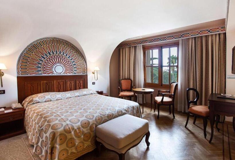 スーペリアシングルルーム, Grand Hotel Villa De France