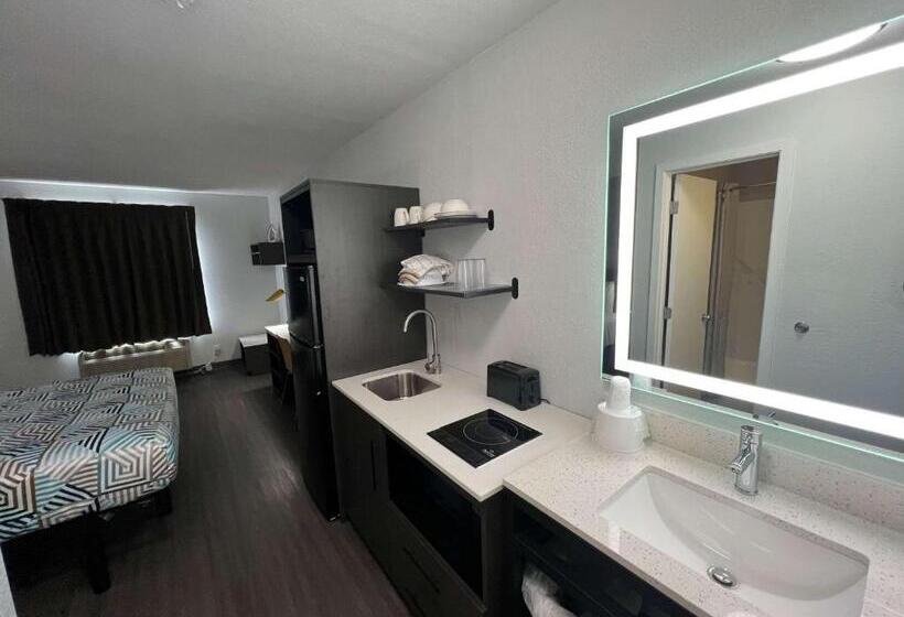 Номер Deluxe, Motel 6 Altoona, Ia  Des Moines East