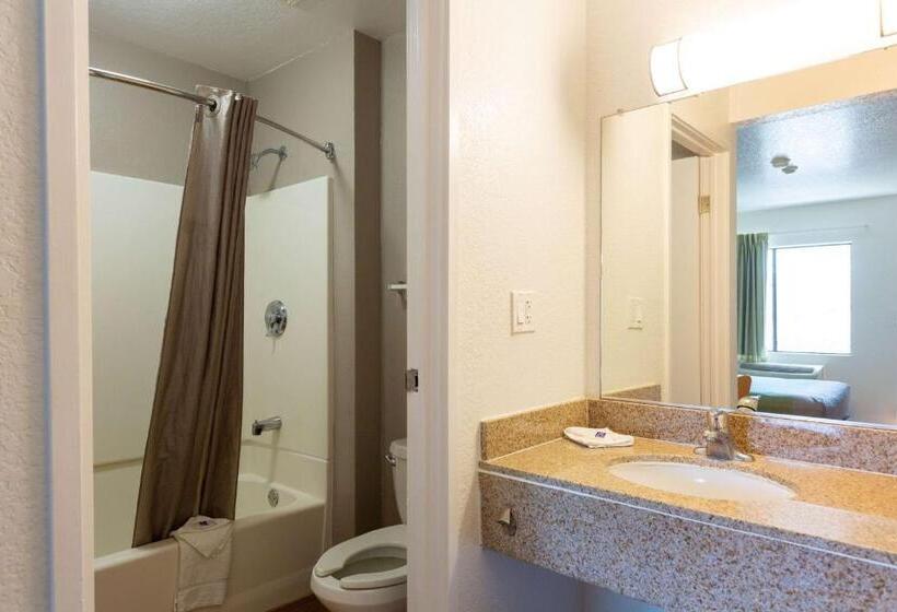 标准间, Motel 6camp Springs, Dc  South Camp Springs