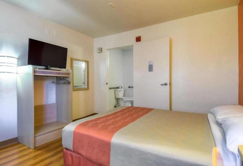 Номер Deluxe, Motel 6san Dimas, Ca  Los Angeles