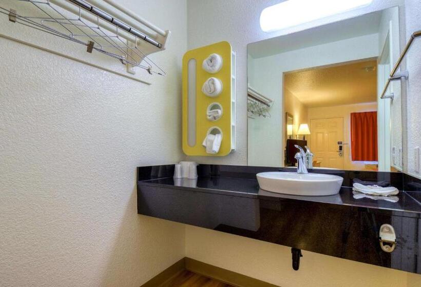 Номер Deluxe, Motel 6san Dimas, Ca  Los Angeles
