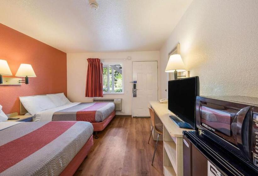 디럭스 스위트, Motel 6rohnert Park, Ca