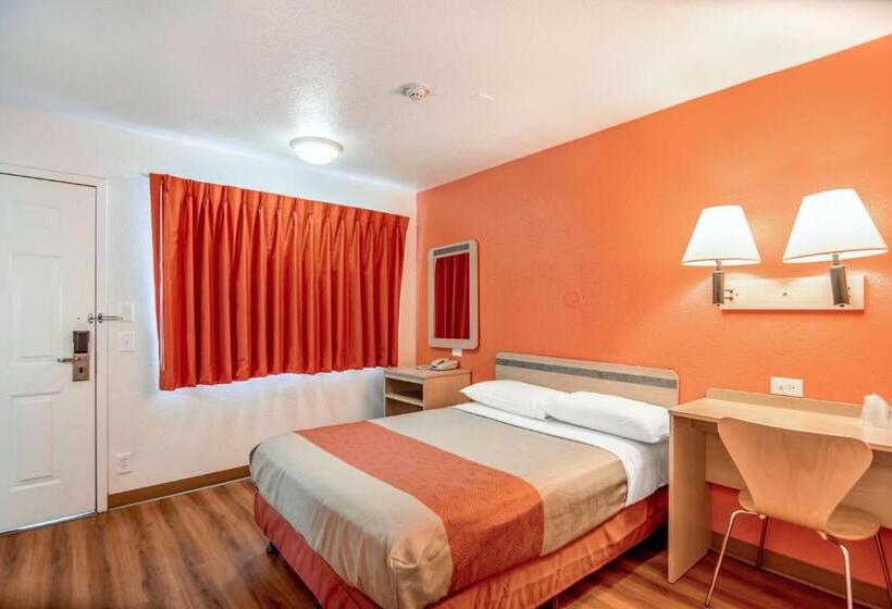 Номер Deluxe, Park Inn By Radisson, Tracy