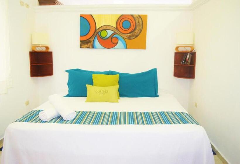 جناح ماستر مع إطلالات, Corales Suites