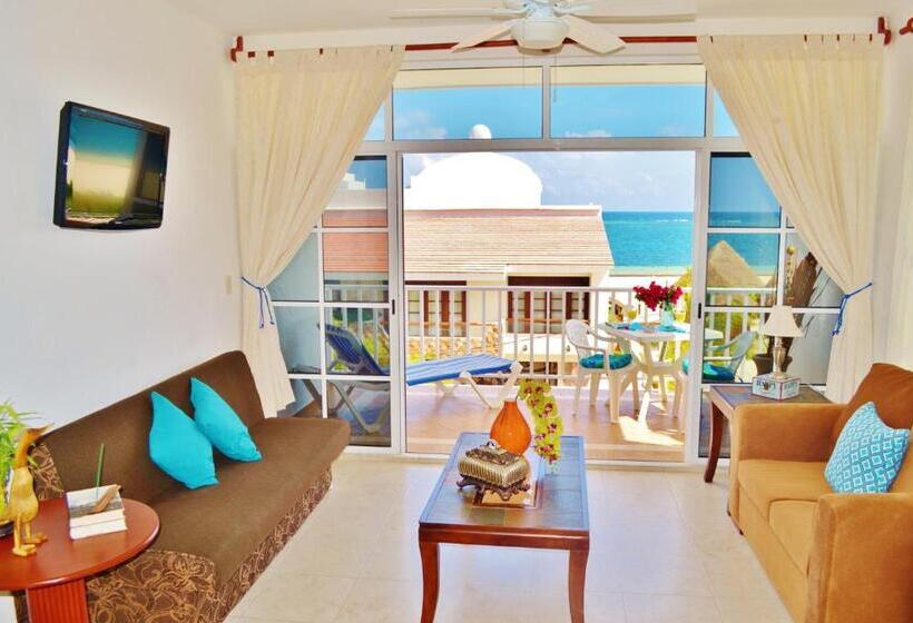 جناح بغرفتي نوم مع إطلالة جانبية على البحر, Corales Suites