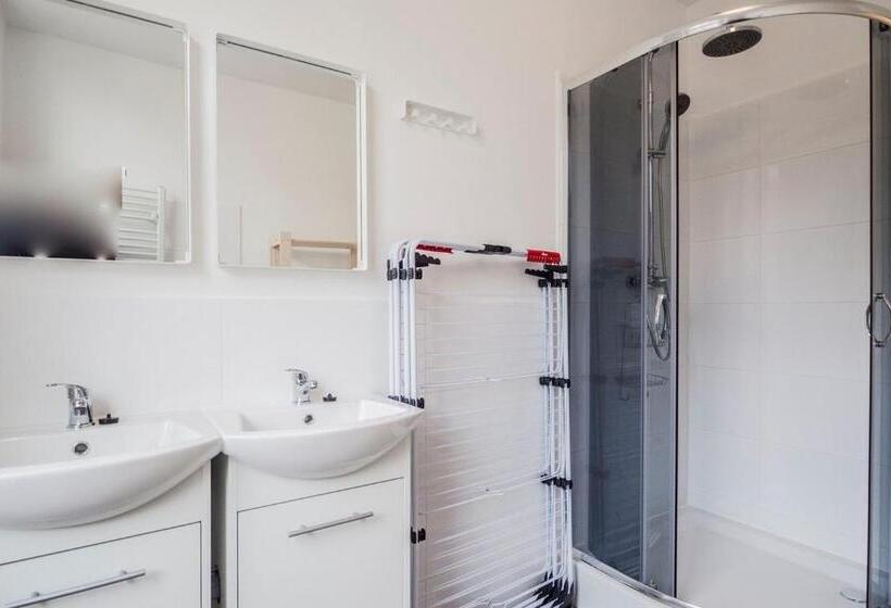 Номер Стандарт Трехместный, Lemuria Hostel Wrocławska Centrum