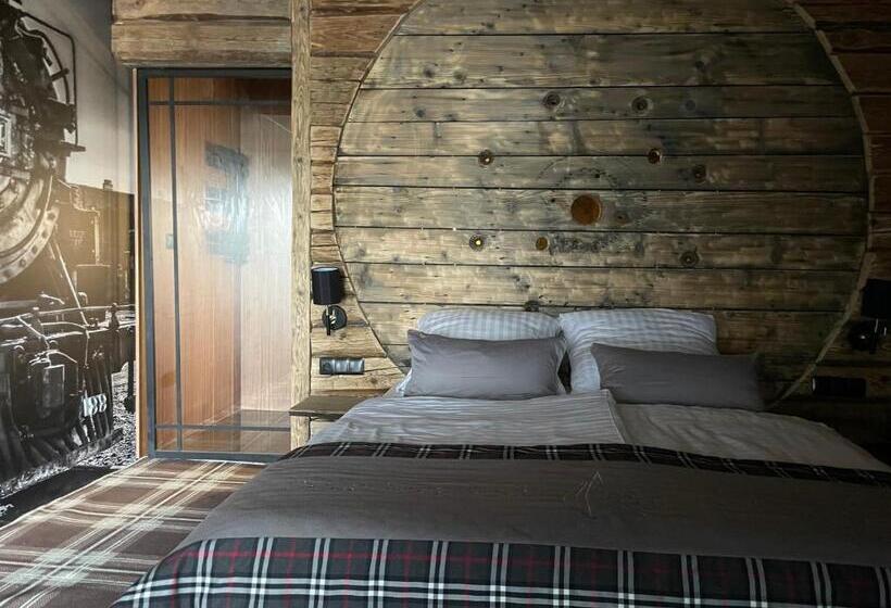 Suite with lake view, Ostoja Spokoju