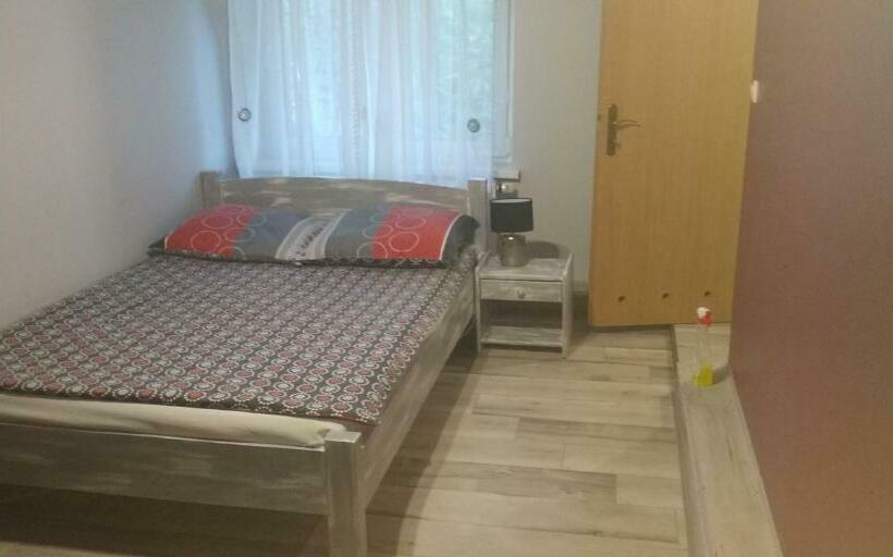 Номер Стандарт, U Janka