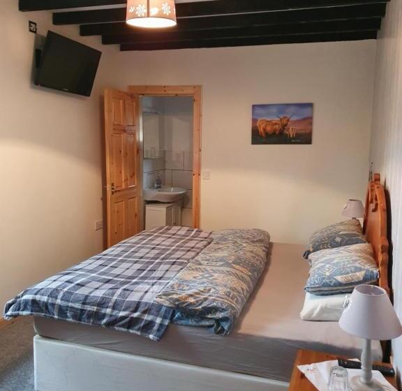 Семейный Номер, B&b Drum Farm