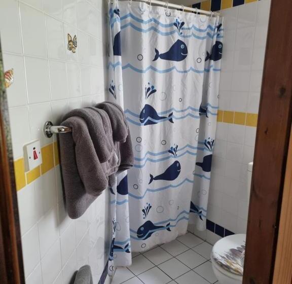Семейный Номер, B&b Drum Farm
