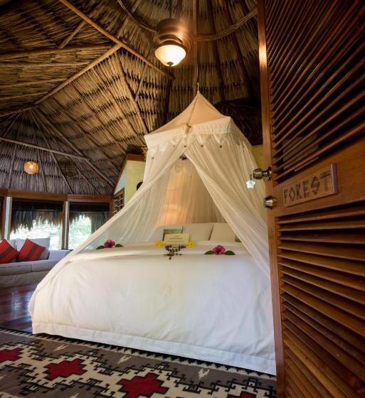 کابین, Gaia Riverlodge