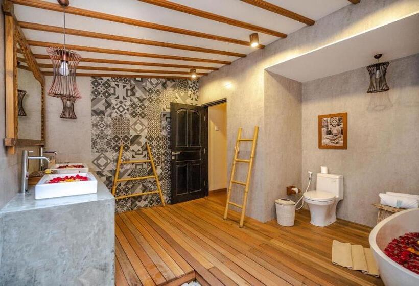 Номер Deluxe, Natya Hotel Tanah Lot