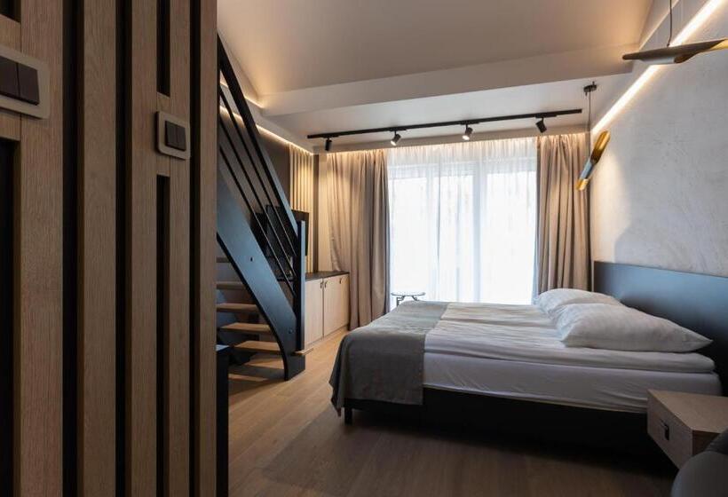 Family Suite, Four Winds