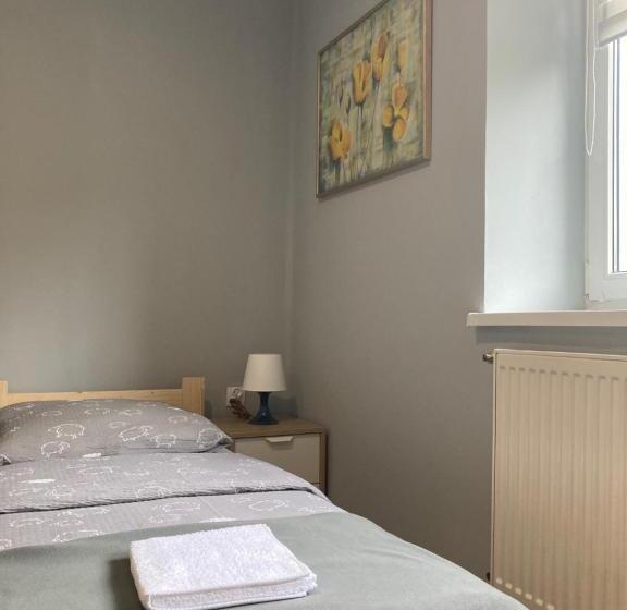 Номер Стандарт Трехместный, Hostel Karpacki Szymon Szczepan
