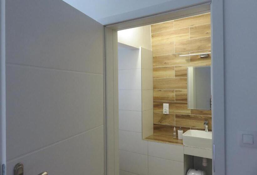Номер Стандарт Трехместный, Hostel Karpacki Szymon Szczepan