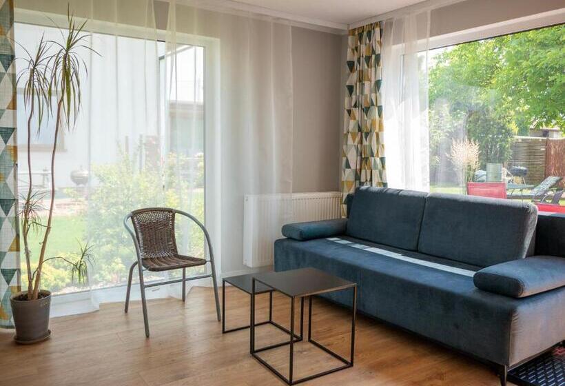 Шале 1 Спальня, Hostel W Ogrodzie