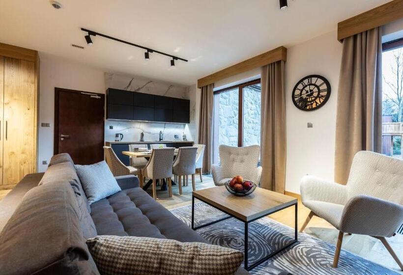 豪华套房, Tatra Resort & Spa