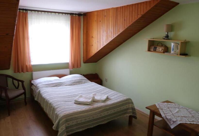 غرفة قياسية, Dom Wczasowy Dorja