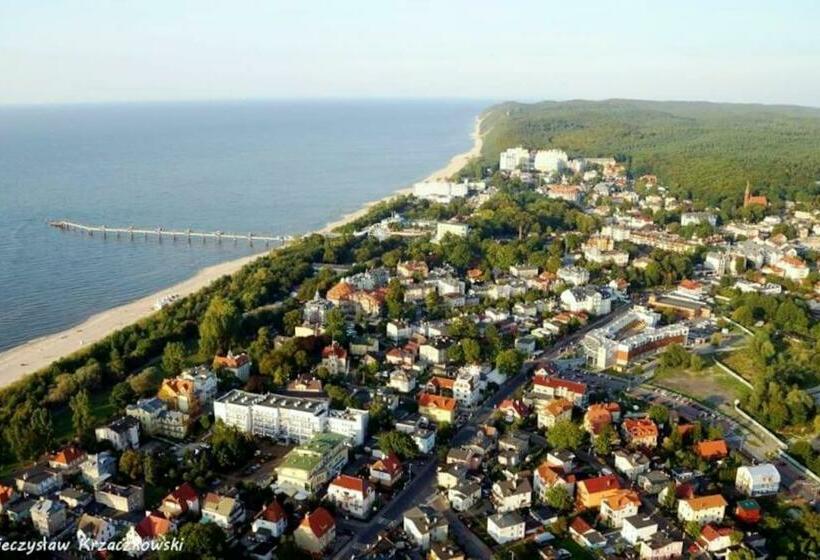 اتاق استاندارد با بالکن, Rezydencja 5 Dębów