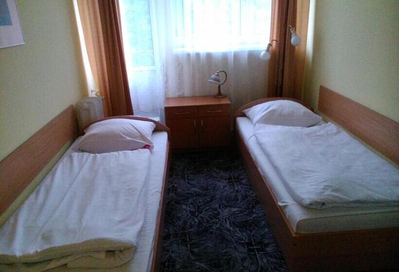 Номер Стандарт, Hostel Refleks
