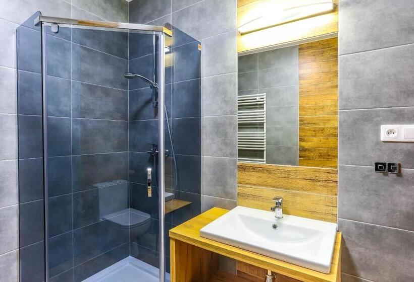 Студия Стандарт, Szelesiówka & Spa