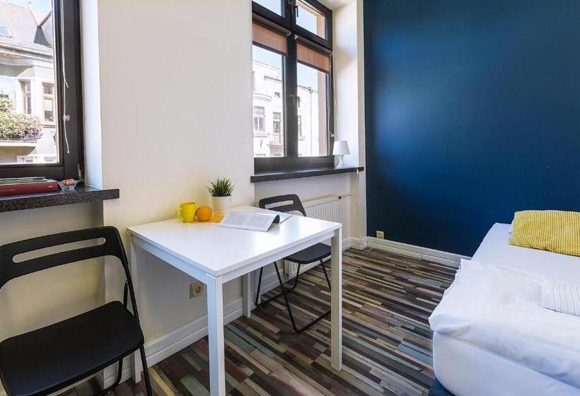 Номер Стандарт, Hello Hostel & Apartments