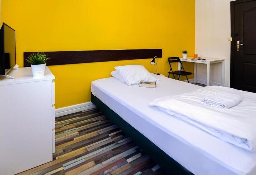 Номер Стандарт Индивидуальный, Hello Hostel & Apartments