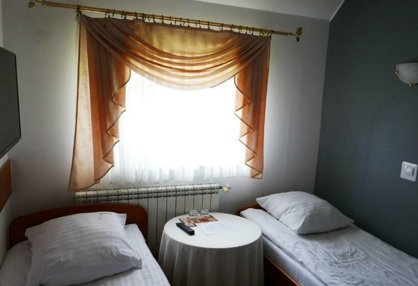 Номер Стандарт, Motel Za Miedzą
