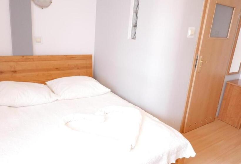 Номер Стандарт, Motel Za Miedzą