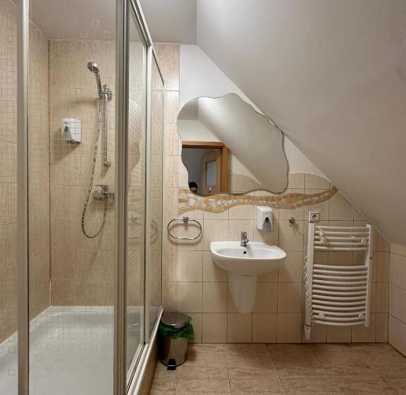 Номер Стандарт Трехместный, Motel Za Miedzą