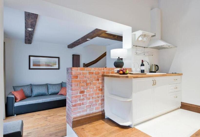 Апартаменты Deluxe 2 Спальни, Mevo Apartament