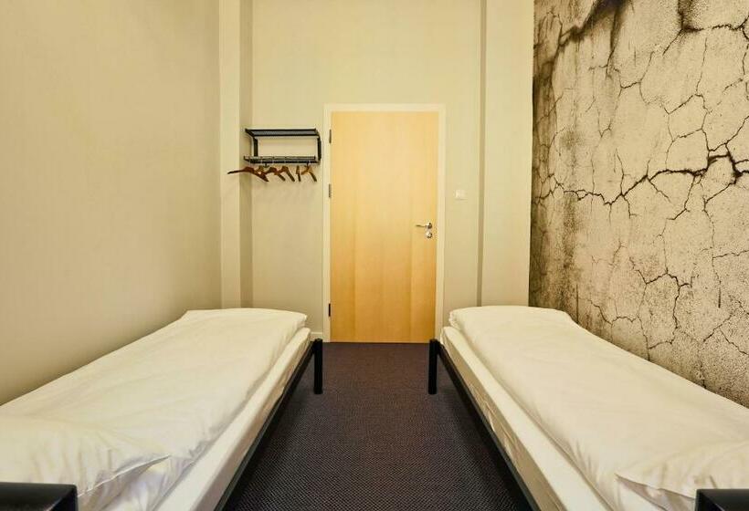 Номер Стандарт Совместная Ванная, Sleep In Hostel & Apartments Stary Rynek