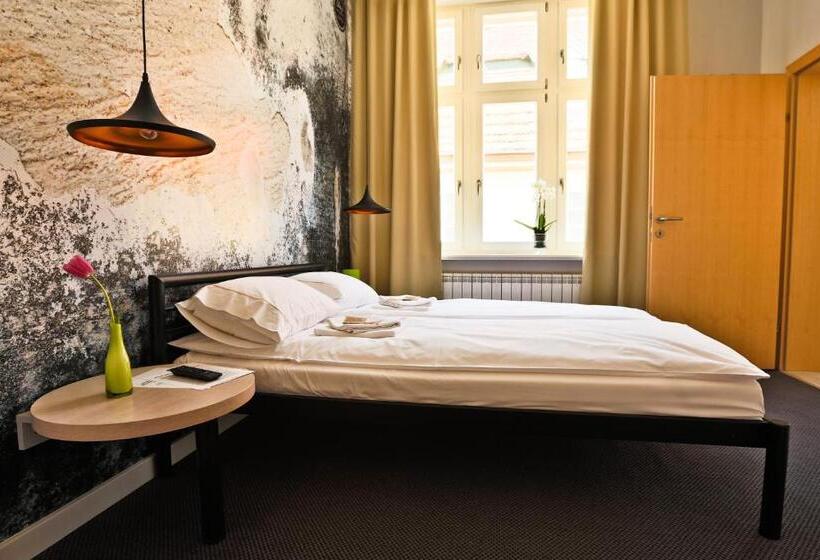 Номер Стандарт, Sleep In Hostel & Apartments Stary Rynek