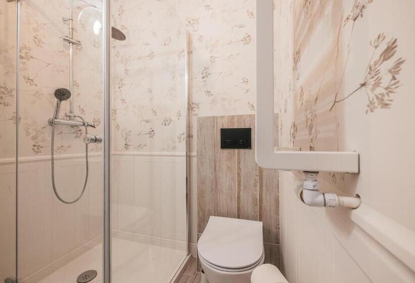 Трехместный Номер Стандарт с Балконом, Bystry Comfort