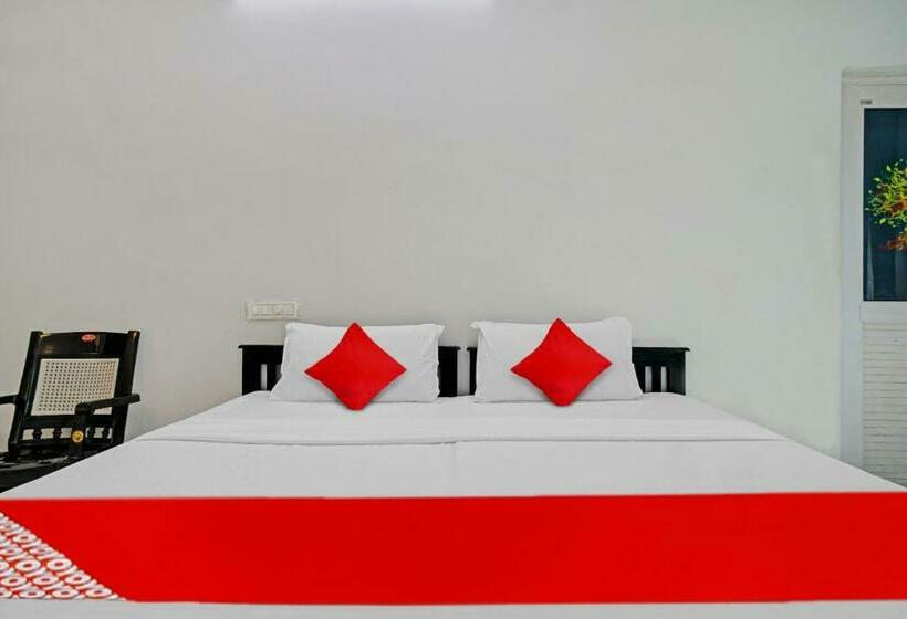 اتاق کلاسیک سه تخته, Oyo Flagship 80820 Hornbill Residency